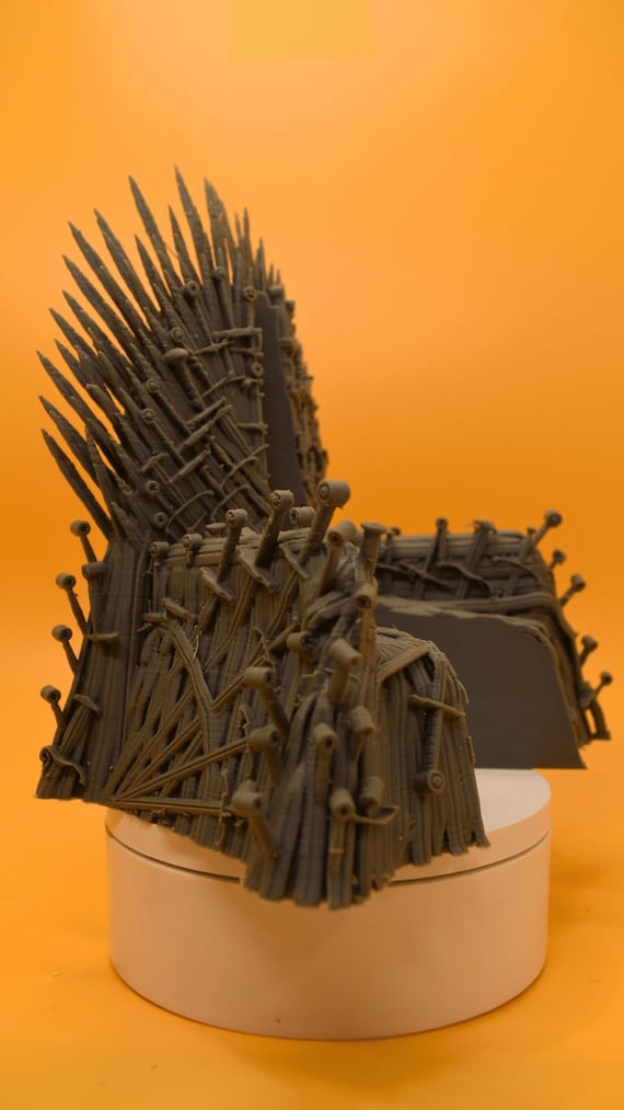 Game of Thrones Iron Throne Bookends - Unique Home Decor for Fans & Collectors, Perfect Gift Idea