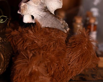 Peluche de duendes de hueso de bruja