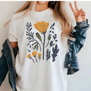 California Poppy T-Shirt: Cottagecore Wildflower Floral Tee