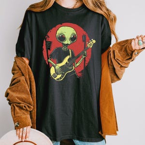 Grappige gitarist Alien shirt, ufo T-shirt, buitenaards oversized esthetisch T-shirt, ruimte alien band shirt voor mannen en vrouwen