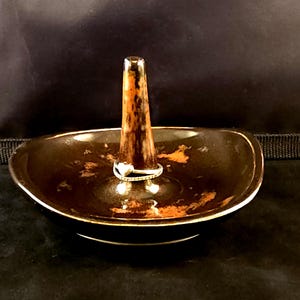 Earthy handmade ring holder