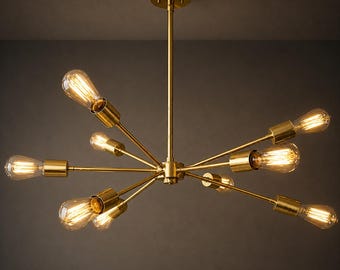 Żyrandol Sputnik z połowy wieku | Złota mosiężna lampa sufitowa z wyrazistym wzorem