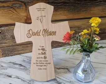 Croix de baptême personnalisée pour baptême, croix de baptême personnalisée, cadeau de baptême personnalisé, croix gravée au laser, cadeau religieux,