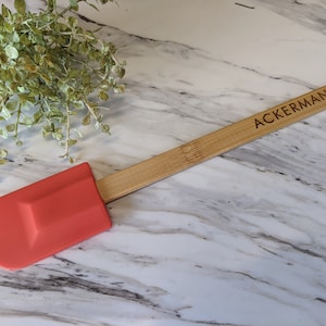 Last Name gifts for newlyweds, Sourdough Spatula, Kitchen Utensils personalized, Custom Engraved Spatula, Custom spatula engraved
