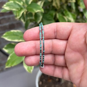Pulsera con código morse de Josué 1:9
