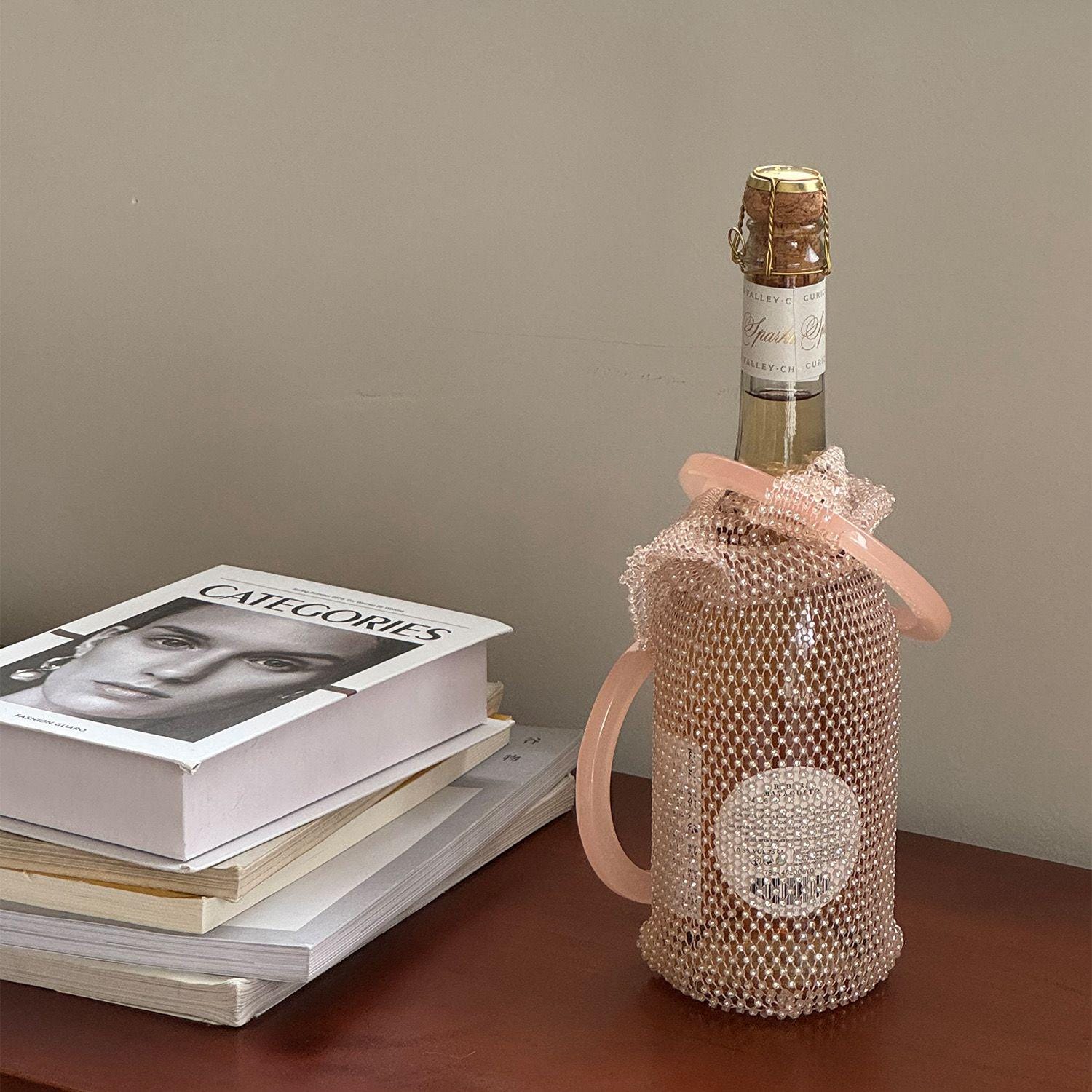 Champagne bottles wrapping paper - Etsy México, image size:1500x1500