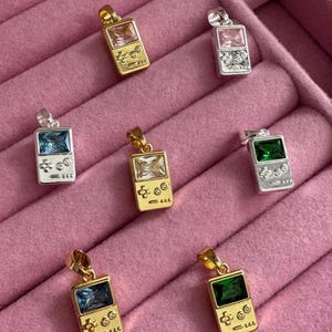 Retro Digital Gamer Charm Pendant in 18k/Silver Plated - Gemboy - Cute Anime Jewelry - Kawaii Petit Bricks Charm - 90s Kid Gift