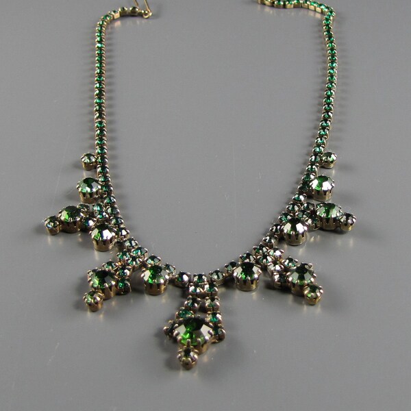 1940's Art Deco Evergreen Rhinestone Necklace