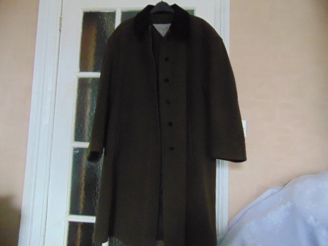 Image of Vintage % Pure Wool Coat With Velvet Collar By Jobis Size