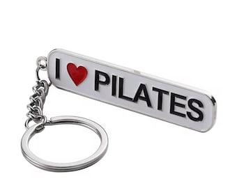 I Love Pilates Keychain, Metal Enamel Fitness Gift for Pilates Lovers, Instructors & Studio Owners, for Gym Bags, Keys, Pilates Enthusiasts