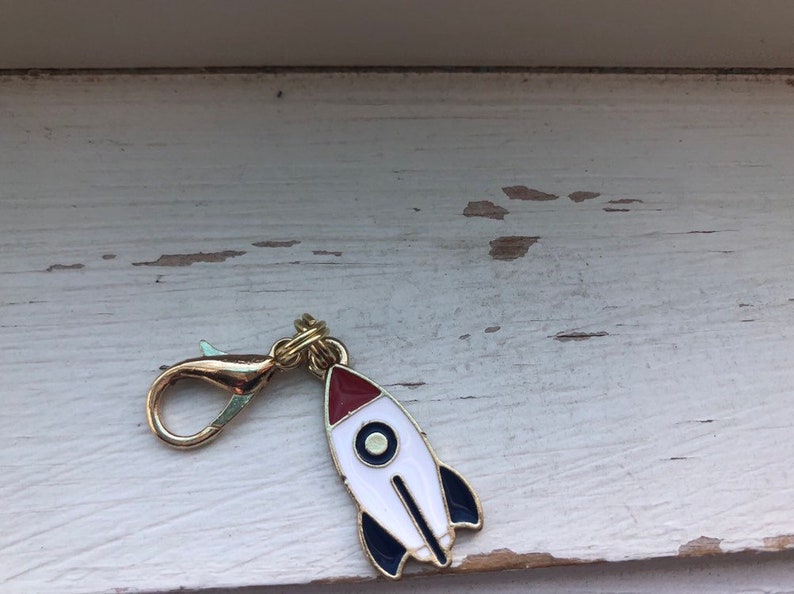 Space rocket Zipper Pull rocket purse dangle