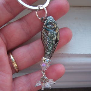 AuPra Fisherman Fish Bone KeyringLeather KeychainFishing Fish Pendant Gift