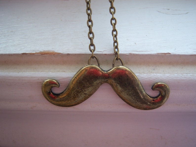 Moustache necklace movember Free Gift With Purchase image 2