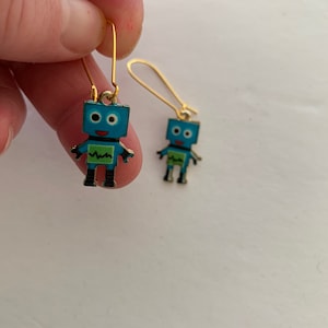 Robot Earrings- robots