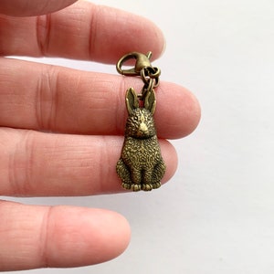 Rabbit zipper pull  - Bunny zipper pull  - Rabbit/Bunnypurse dangle