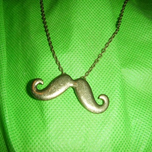 Moustache necklace movember Free Gift With Purchase image 3