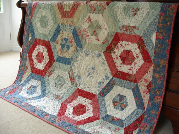 Jelly Roll Quilt Pattern PDF - Easy Beginner Strip Quilt - Hexagon Garden