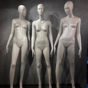 Female Full Length Display Mannequin, High Quality Female Mannequin