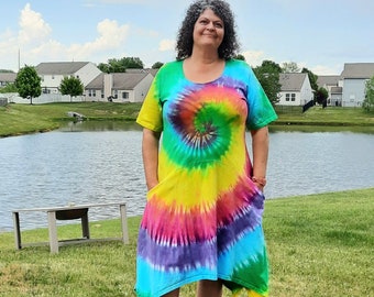 Women's Tie-ye Dress with pockets, rainbow swirl, size 2XL