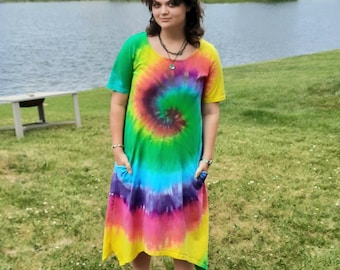 Women's Tie-ye Dress with pockets, rainbow swirl, size XL