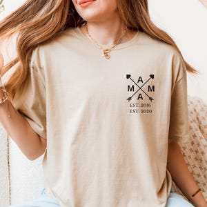 Mama Edition: T-shirt with the child&#39;s name and year of birth. Mama gift. Mama gift idea. Personalized mother shirt. Mother&#39;s Day gift