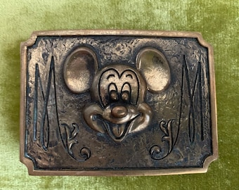 Vtg Walt Disney Productions Mickey Mouse Brass Belt Buckle Disneyland Belt Buckle Brass Walt Disney Productions Parade  main image 4