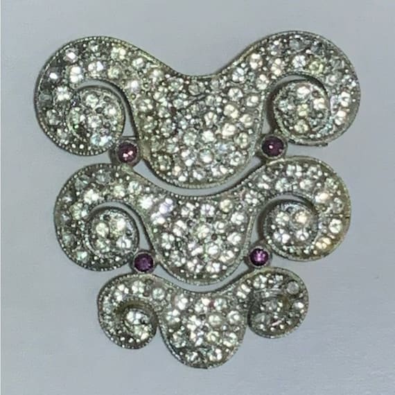 Antique Cast Unsigned Brooch - image 1