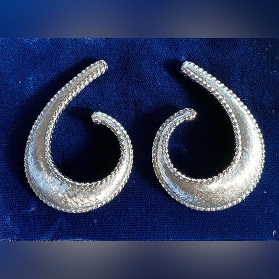 Vintage CORO Silver Tone Earrings - image 1