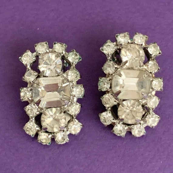 Vintage Clip-On Rhinestone Earrings