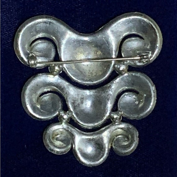 Antique Cast Unsigned Brooch - image 3