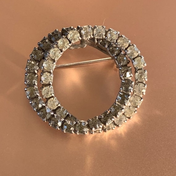 Vintage Double Circle Pin 1940s - image 1
