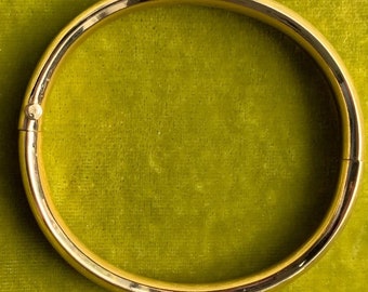 Vintage 14k Gold Plated Hollow Bangle