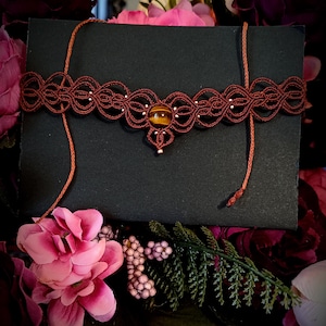 Gemstone Macrame Choker,Tiger&#39;s Eye Lace Micromacrame Necklace,Brown Macrame Choker, Boho Crystal Necklace,Elegant Macrame Choker with Stone