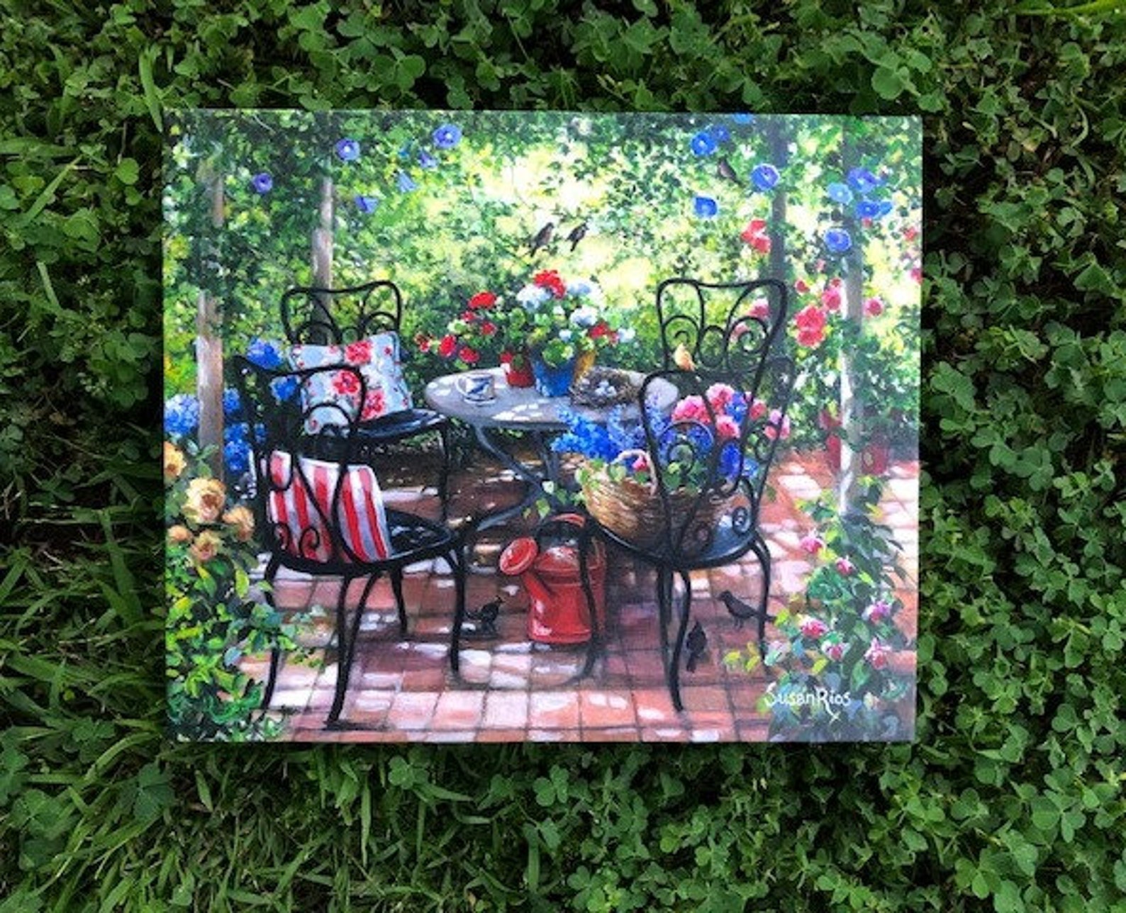 Red White and Blue Patio Floral Patio With Birds for the Etsy