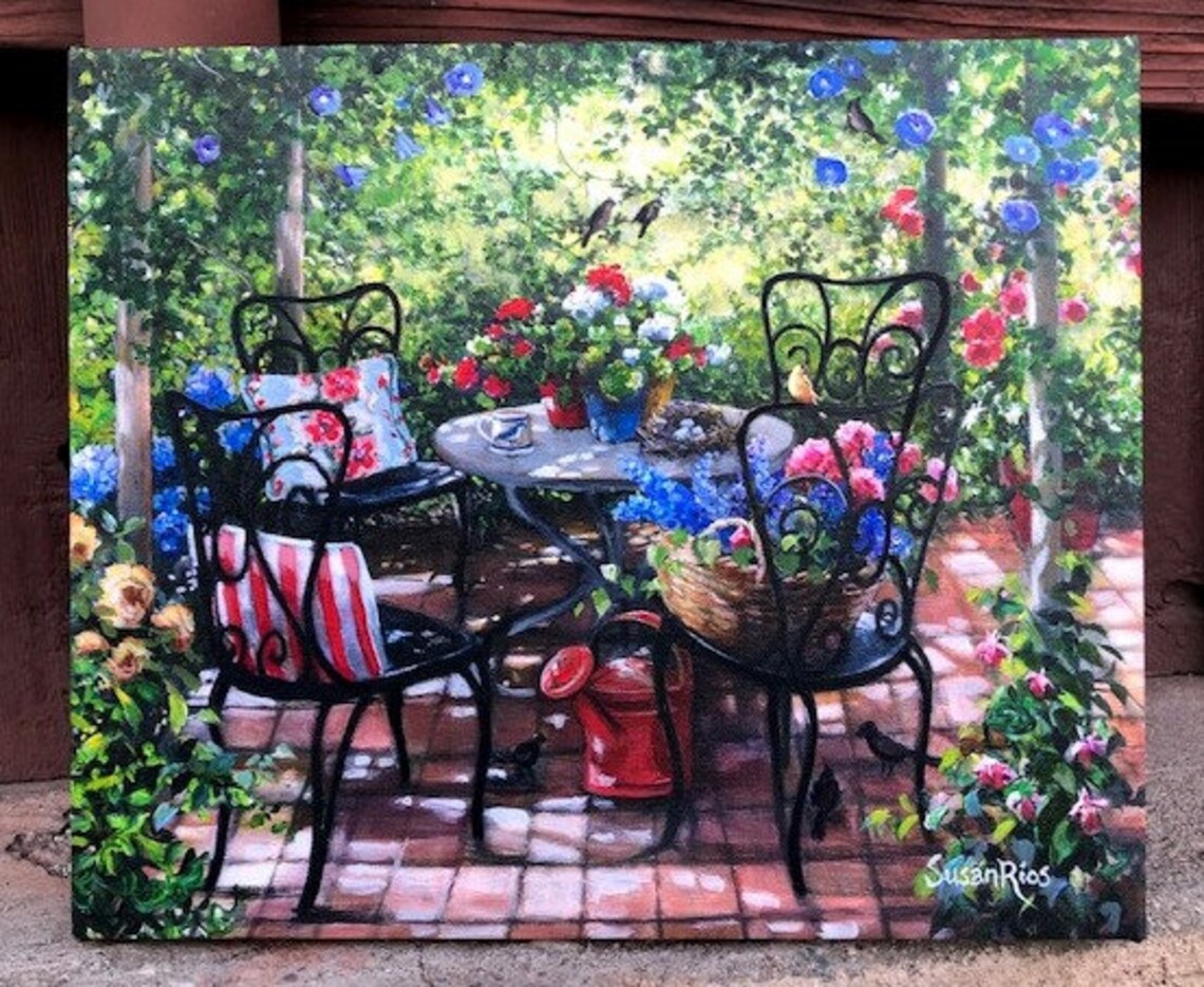 Red White and Blue Patio Floral Patio With Birds for the Etsy