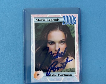 Natalie Portman podpisała kolekcjonerską kartę kolekcjonerską „Legendy kina” z certyfikatem autentyczności
