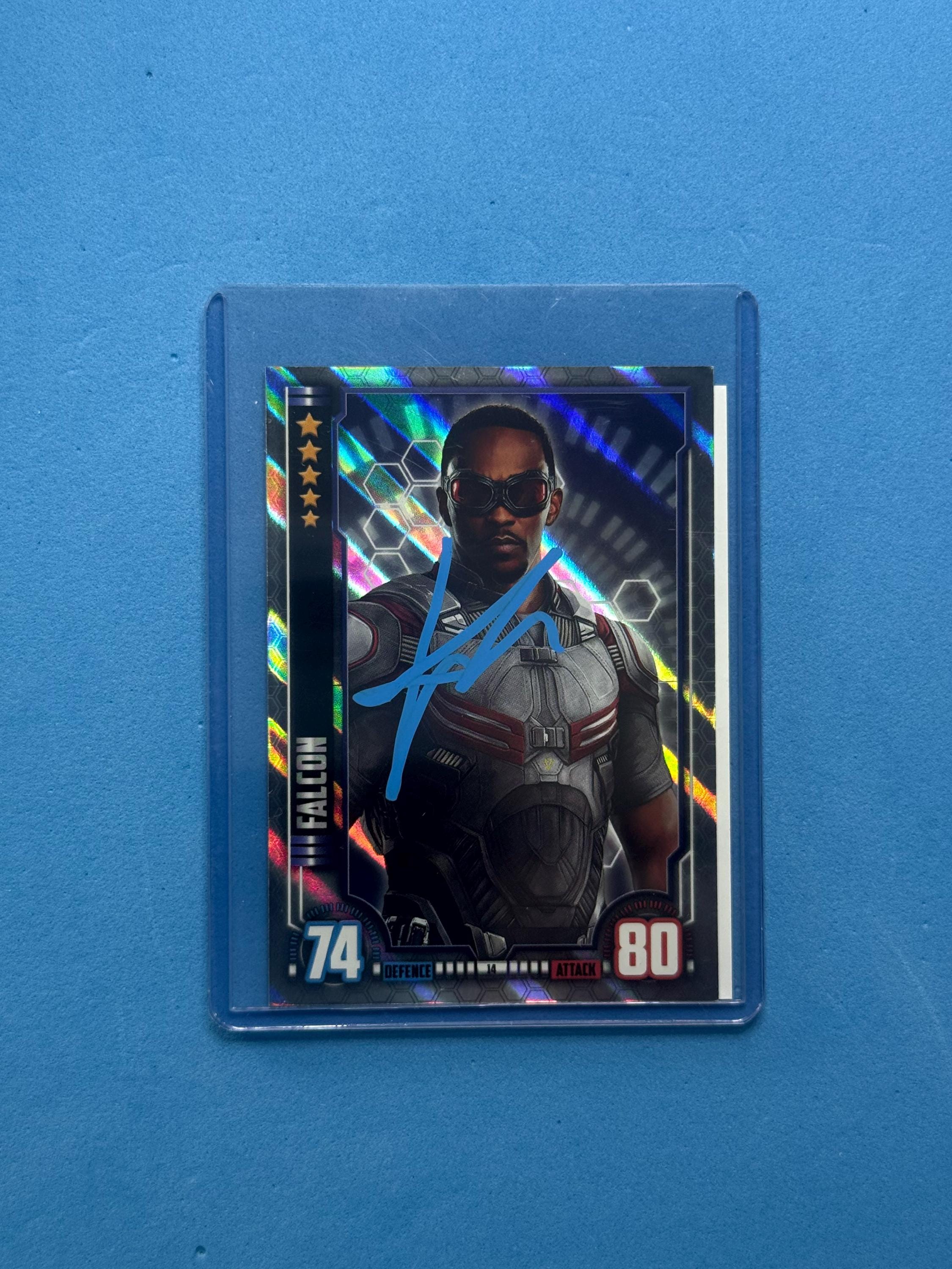 アンソニーマッキー　サインカード アンソニー・マッキー直筆サイン入りヒーロー・アタックスカード