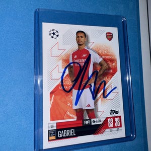 Gabriel signierte Match Attax Karte mit COA