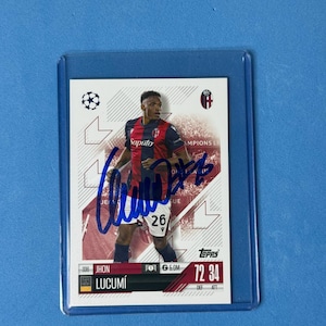 Jhon Lucumi signierte Match Attax Karte mit COA