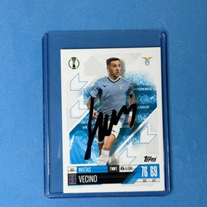 Matias Vecino signierte Match Attax Karte mit COA