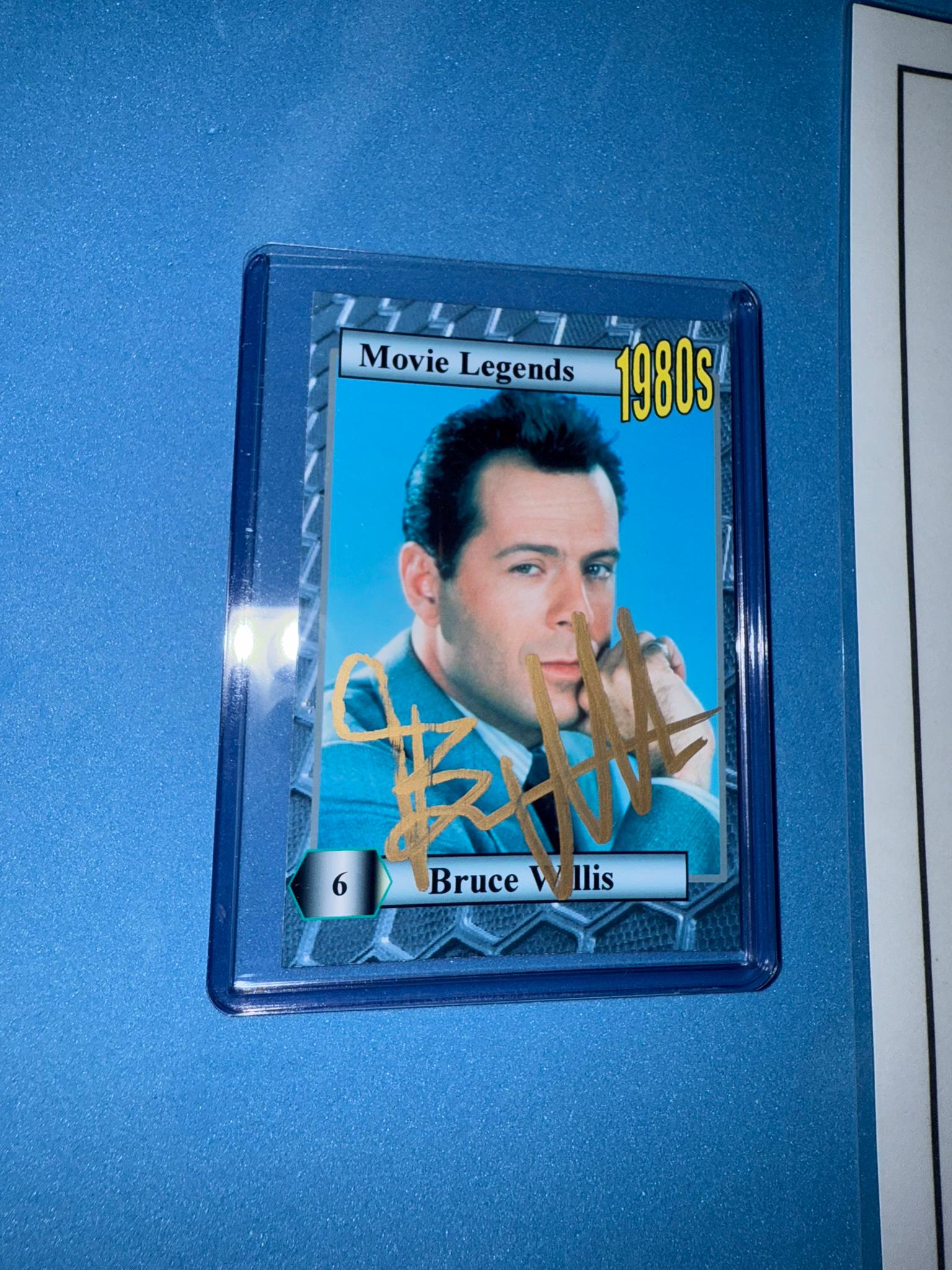 Bruce willis signed - Etsy 日本