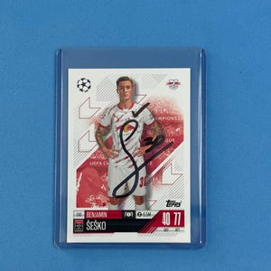 Benjamin Sesko signierte Match Attax Karte mit Echtheitszertifikat