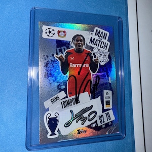 Jeremie Frimpong signierte Match Attax Karte mit COA