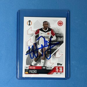 Willian Pacho signierte Match Attax Karte mit COA