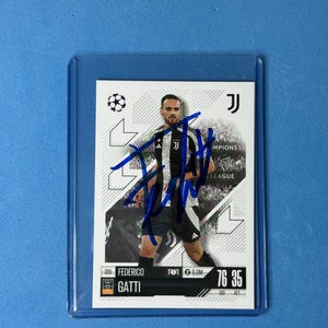 Federico Gatti signierte Match Attax Karte mit COA