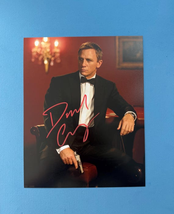 ダニエル・クレイグ直筆サイン入り2Lサイズ写真…Daniel Craig ダニエル・クレイグ直筆サイン入り2Lサイズ写真…Daniel Craig Amazon