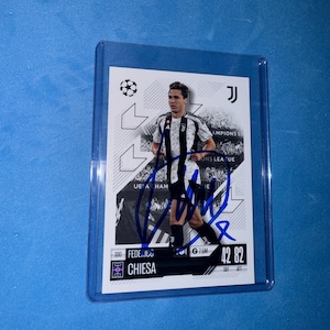 Federico Chiesa signierte Match Attax Karte mit Echtheitszertifikat