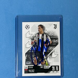 Kenan Yildiz signierte Match Attax Karte mit COA