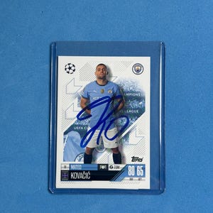 Mateo Kovicic signierte Match Attax Karte mit Echtheitszertifikat