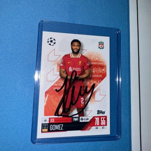 Joe Gomez signierte Match Attax Karte mit COA